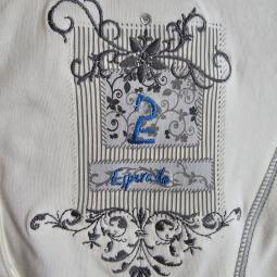 Polo Esperado de coucours blanc et sa superbe broderie